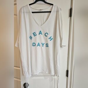 VENUS White V-Neck T-Shirt